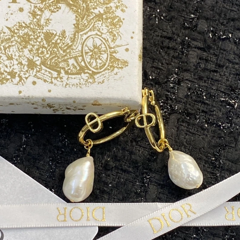 Christian Dxxr Earrings AllSeason 294564