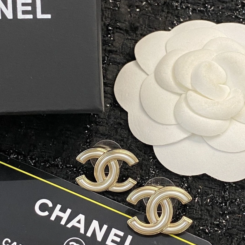 Cozy Chxnxl Earrings 287629