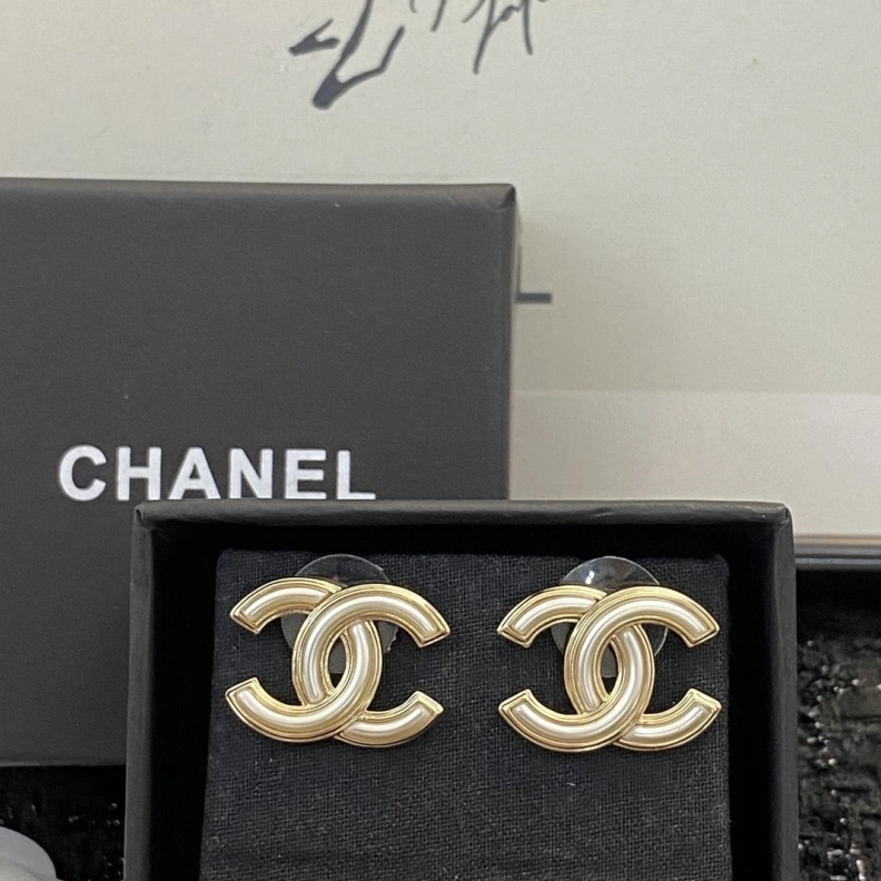 Cozy Chxnxl Earrings 287629