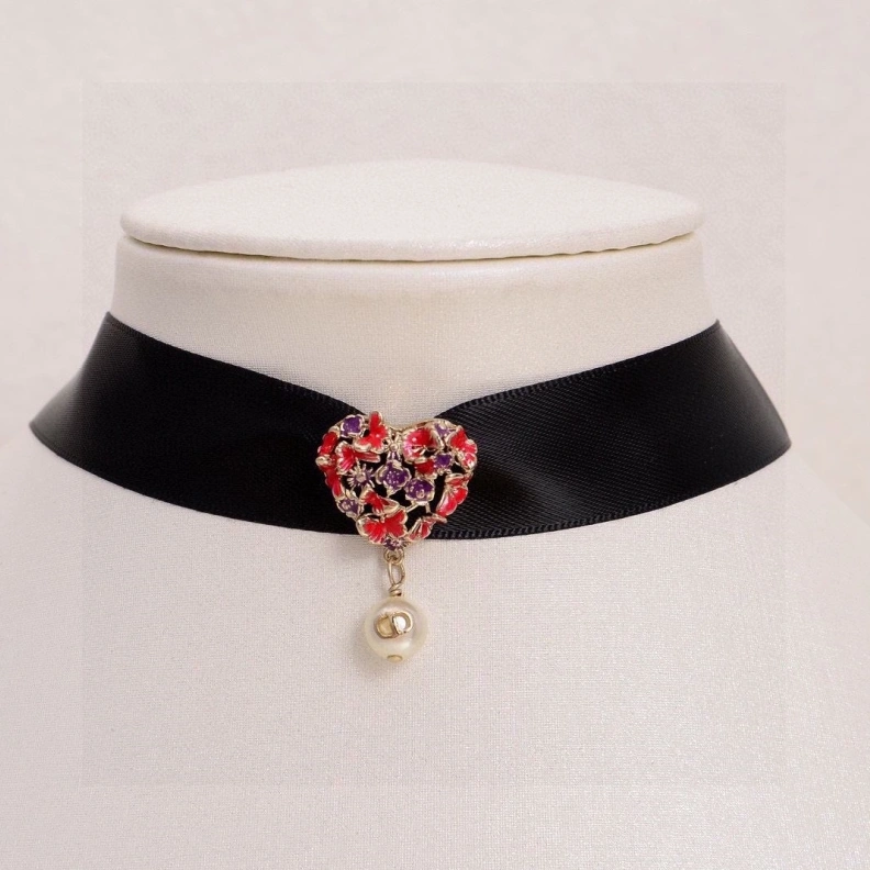 Stylish Christian Dxxr Necklaces 294417