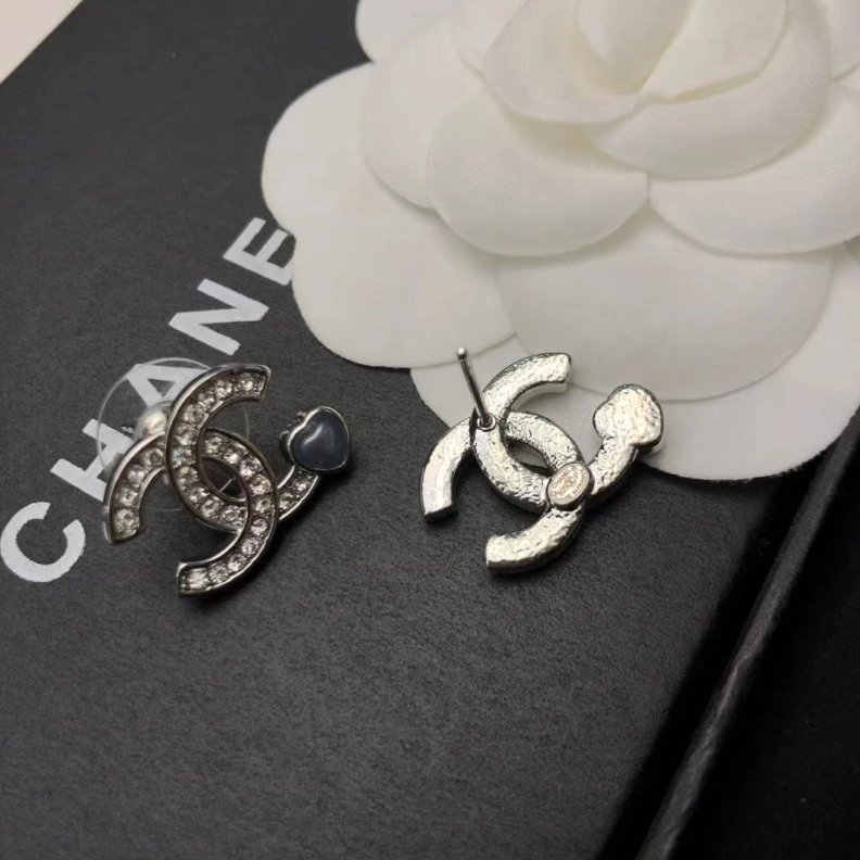 EyeCatching Chxnxl Earrings 287618