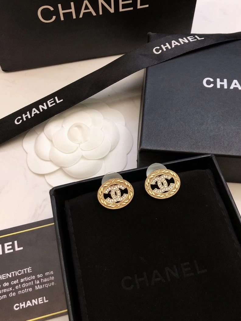 HighQuality Chxnxl Earrings 287615