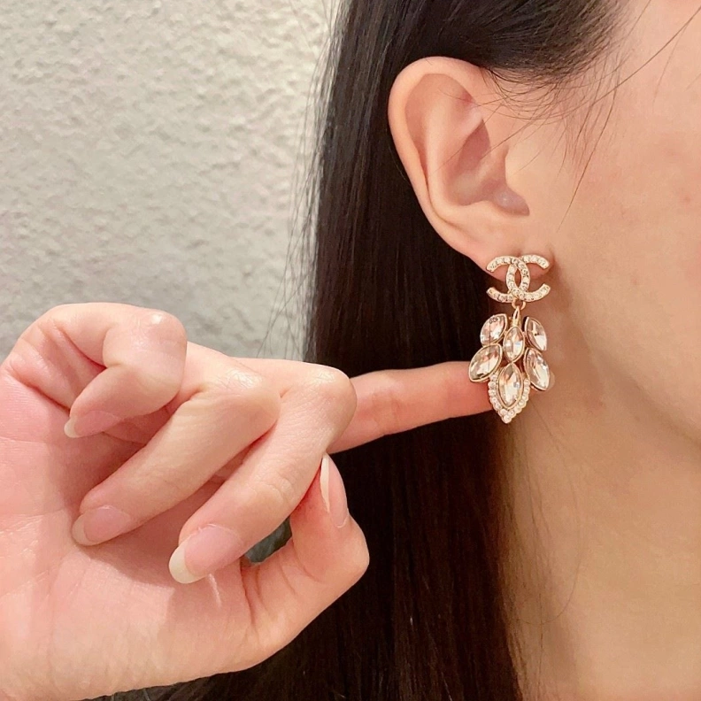 Trendy Chxnxl Earrings 287616