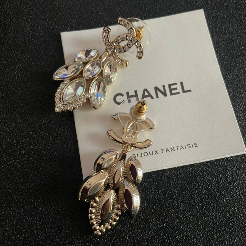 Trendy Chxnxl Earrings 287616