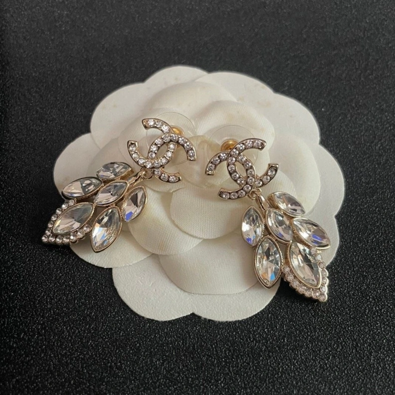 Trendy Chxnxl Earrings 287616