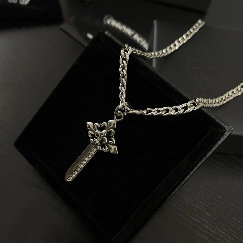 Chrxmx Hxxrts Necklaces Fashionable 297962