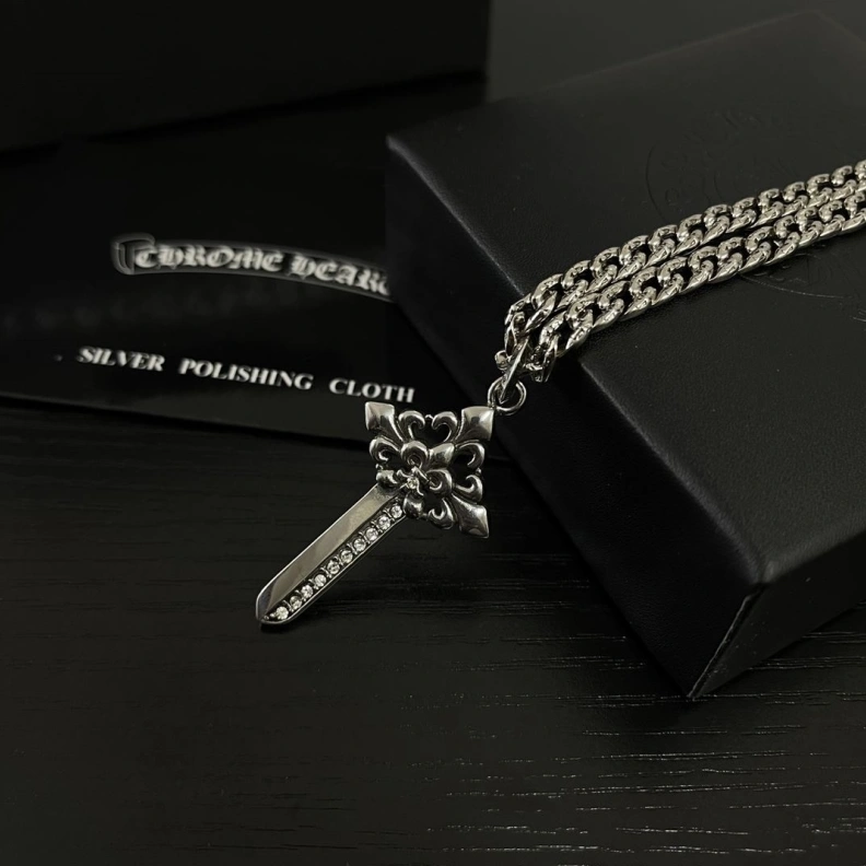Chrxmx Hxxrts Necklaces Fashionable 297962