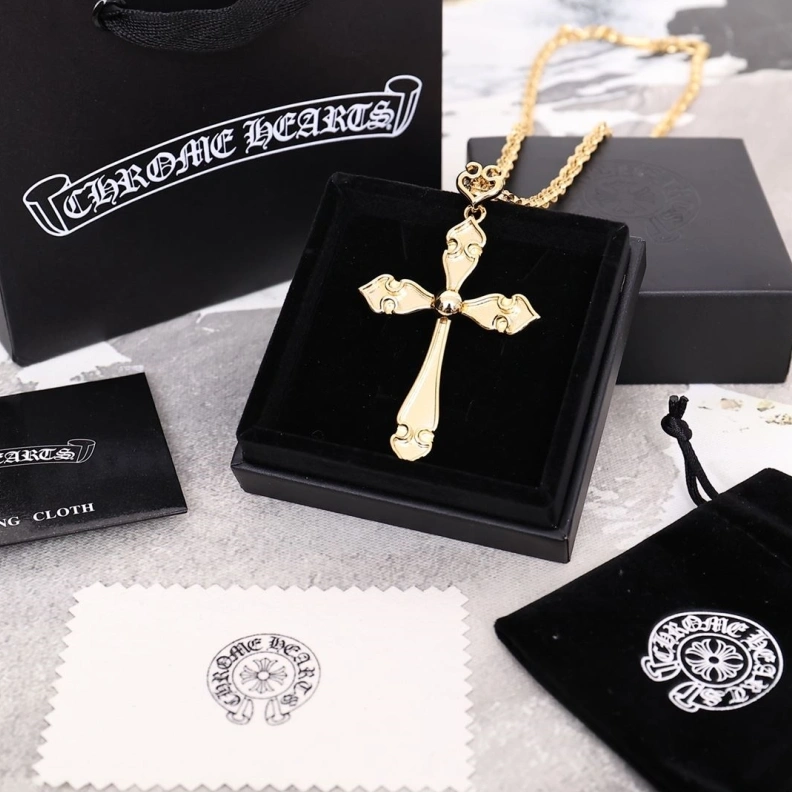Lightweight Chrxmx Hxxrts Necklaces 297961