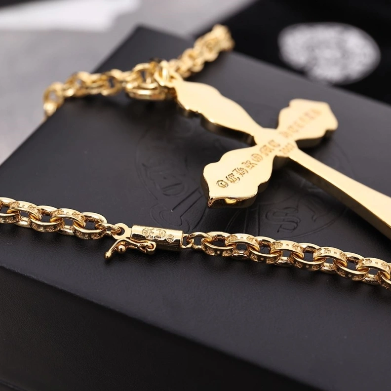 Lightweight Chrxmx Hxxrts Necklaces 297961