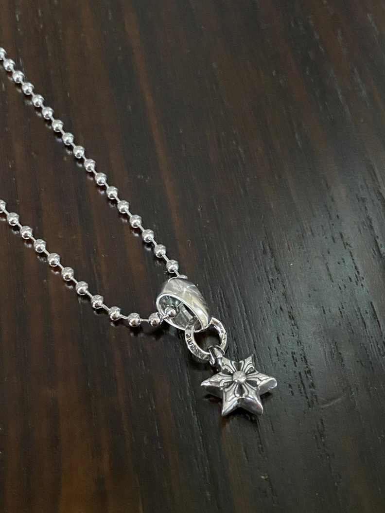 Chrxmx Hxxrts Necklaces Sleek 297952