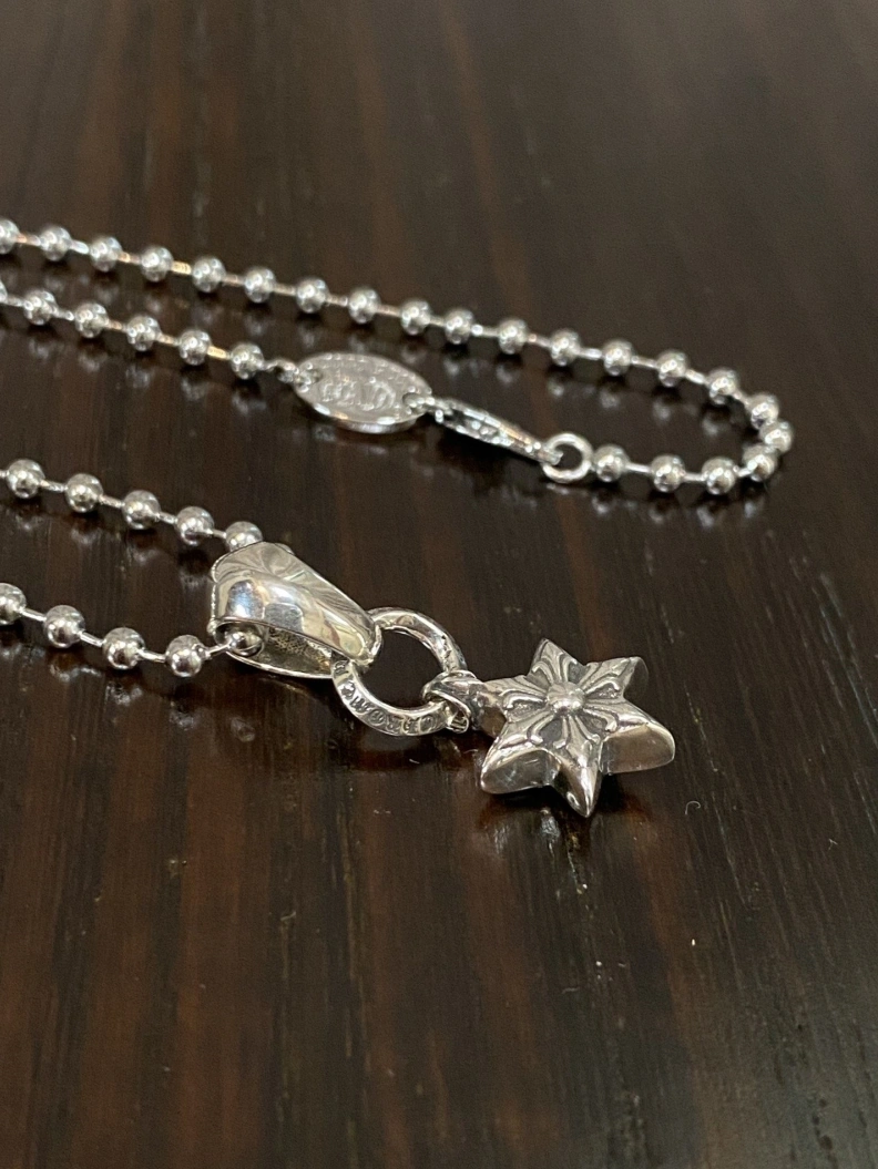 Chrxmx Hxxrts Necklaces Sleek 297952