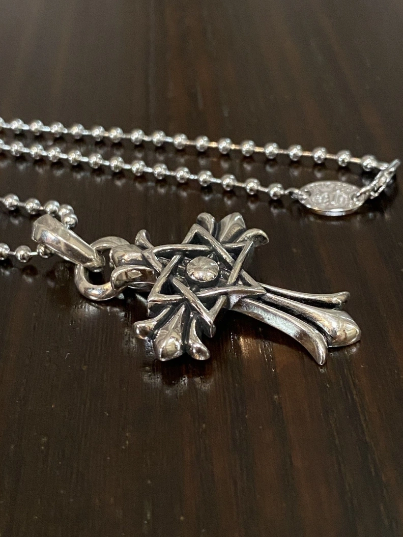 Compact Chrxmx Hxxrts Necklaces 297951