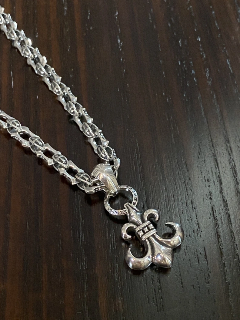 DailyWear Chrxmx Hxxrts Necklaces 297934