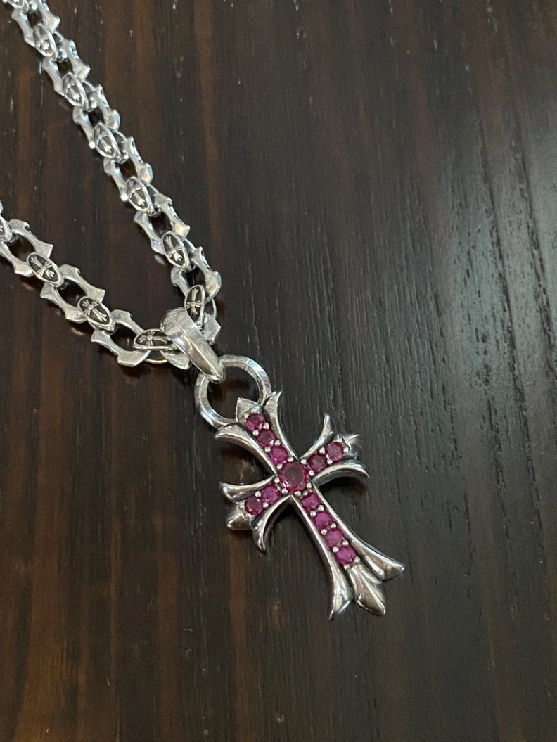 GoAnywhere Chrxmx Hxxrts Necklaces 297936