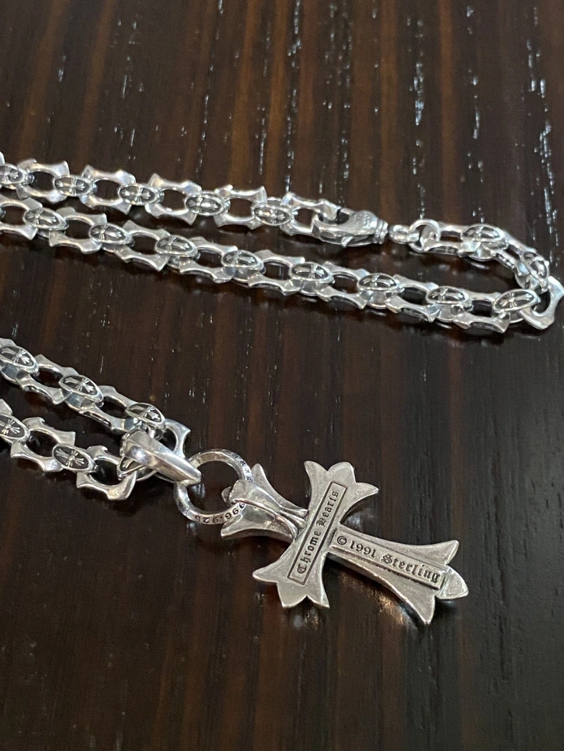 GoAnywhere Chrxmx Hxxrts Necklaces 297936