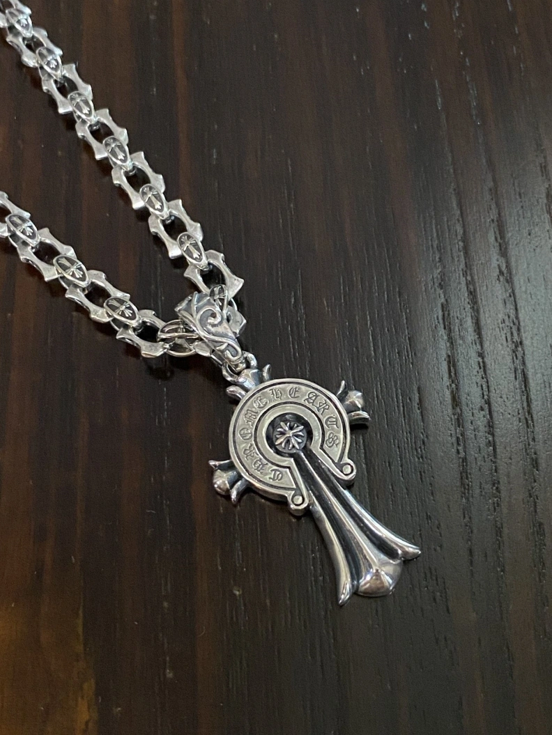 Trendy Chrxmx Hxxrts Necklaces 297933