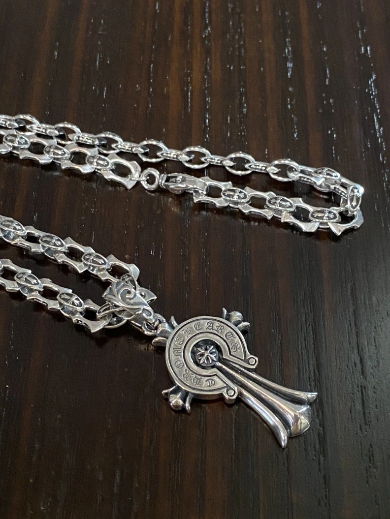 Trendy Chrxmx Hxxrts Necklaces 297933