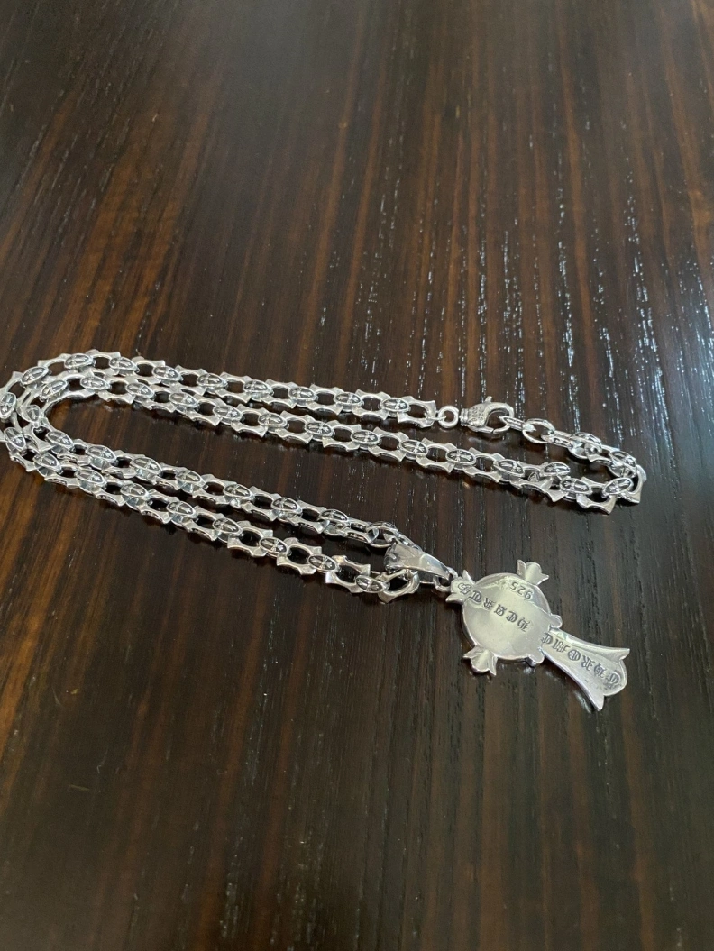 Trendy Chrxmx Hxxrts Necklaces 297933