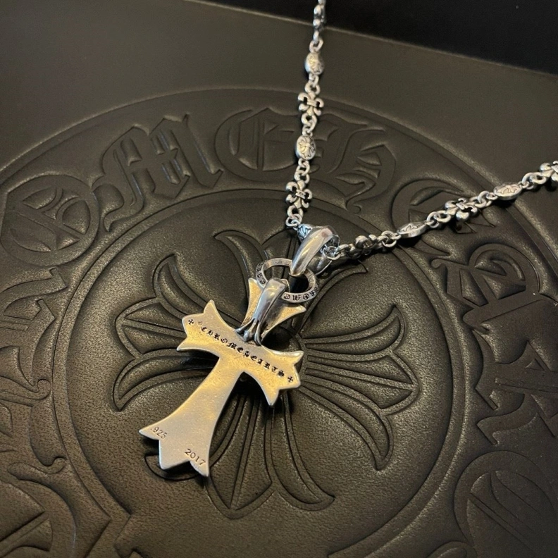 Chrxmx Hxxrts Necklaces EyeCatching 297929
