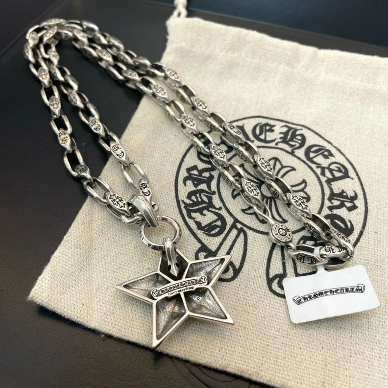 Chrxmx Hxxrts Necklaces Unique 297924