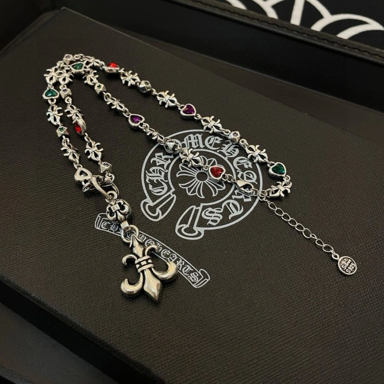 Vibrant Chrxmx Hxxrts Necklaces 297921