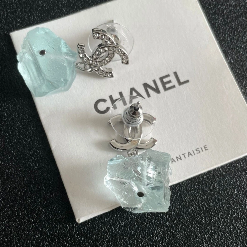 Soft Chxnxl Earrings 287613