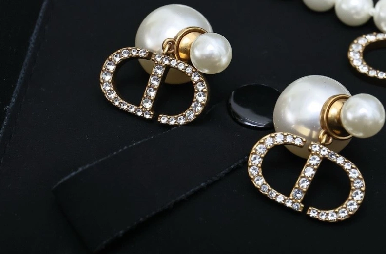 Comfortable Christian Dxxr Earrings 294552