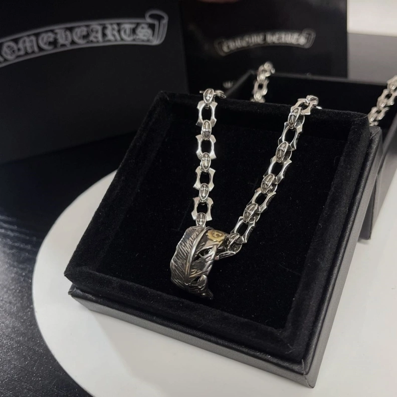 Minimalist Chrxmx Hxxrts Necklaces 297919