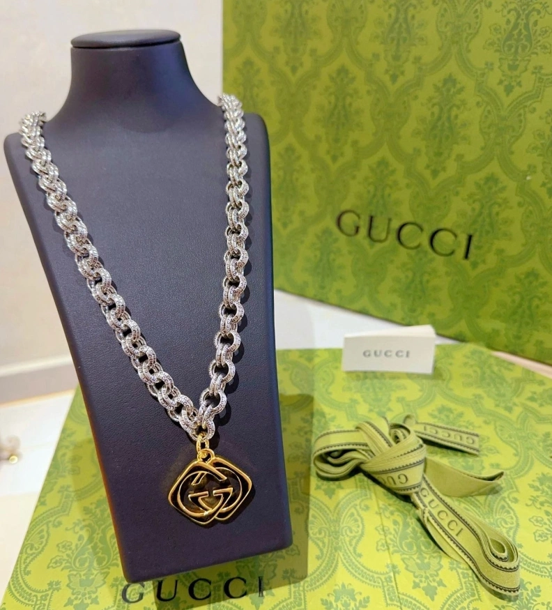 Breathable Gxccx Necklaces 303115