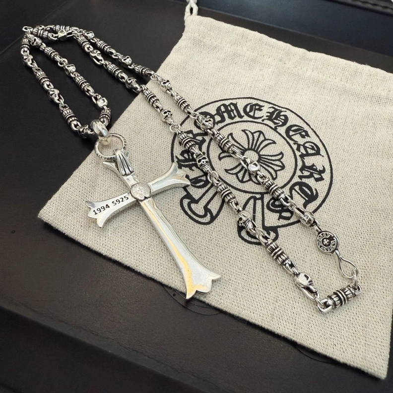 Trendsetting Chrxmx Hxxrts Necklaces 297915