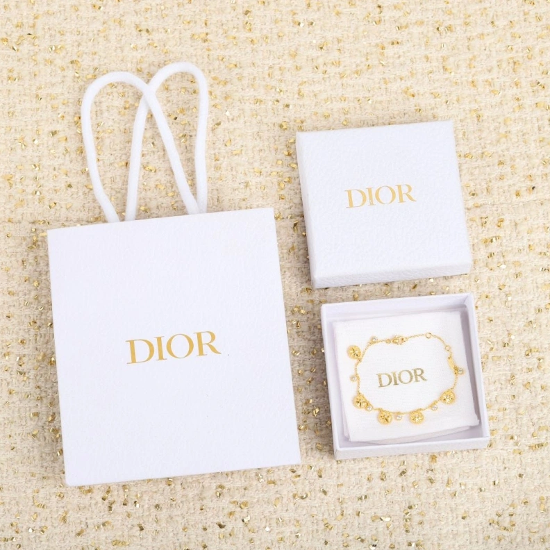 Christian Dxxr Earrings Comfortable 294558