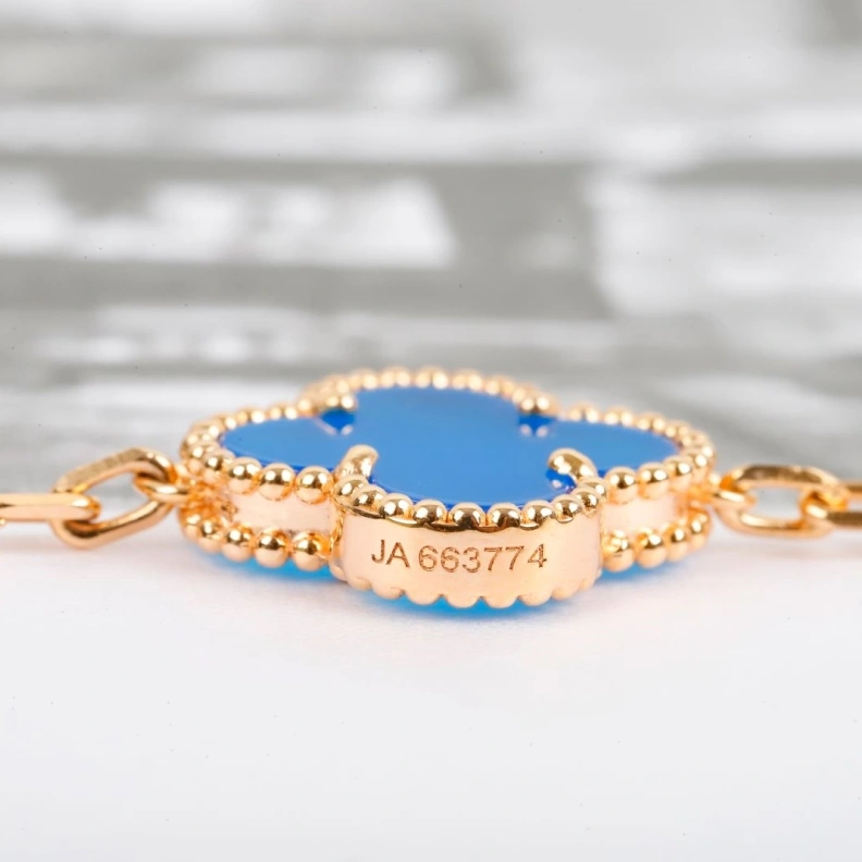 Popular Vcx Bracelets 315959