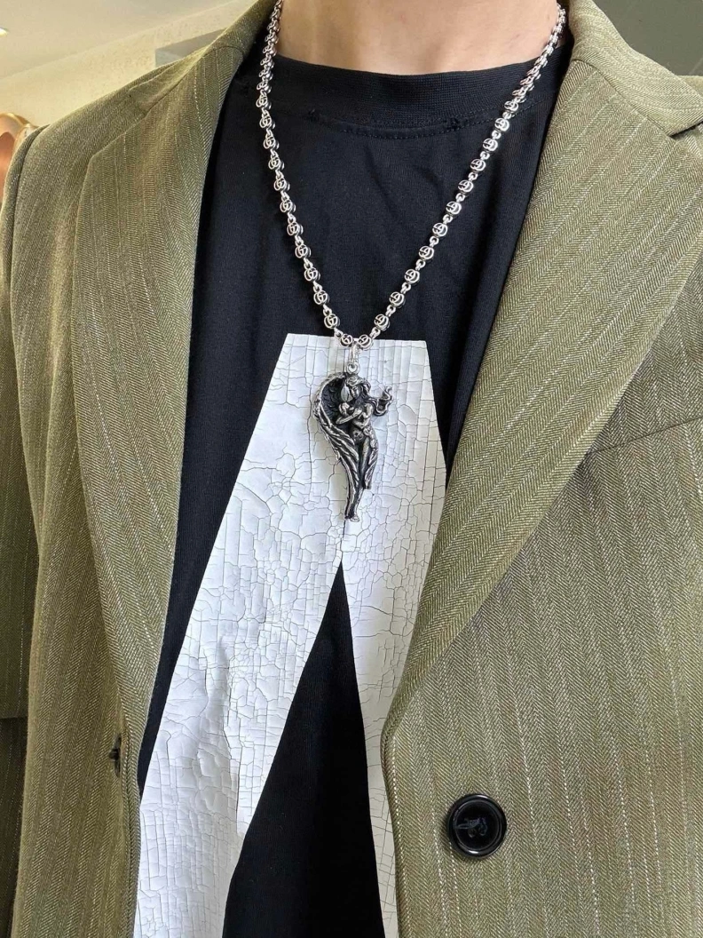 Sophisticated Gxccx Necklaces 302737