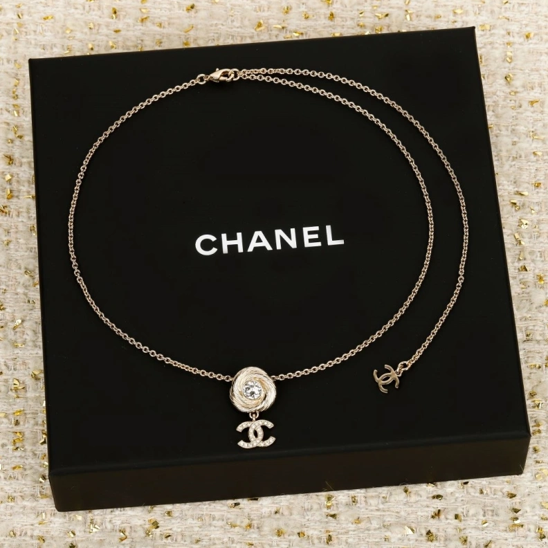Unique Chxnxl Necklaces 285573