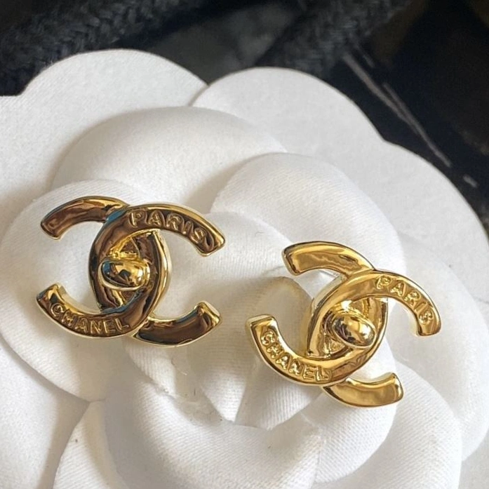 Bold Chxnxl Earrings 287581