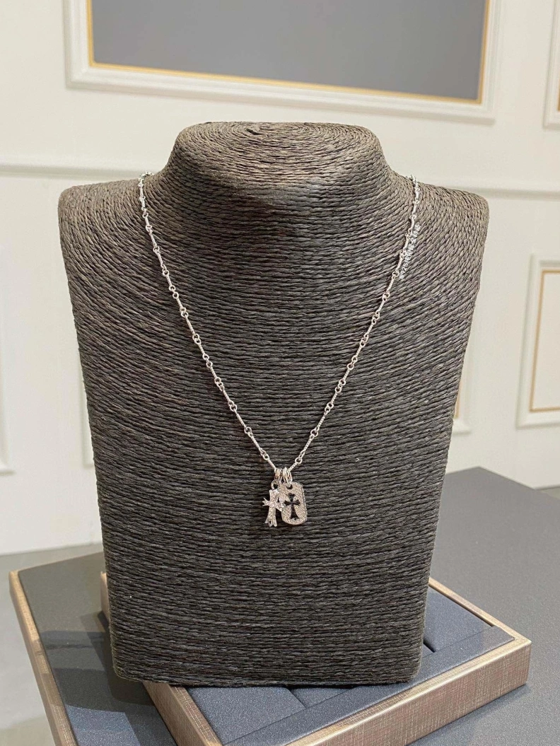 Durable Chrxmx Hxxrts Necklaces 296238
