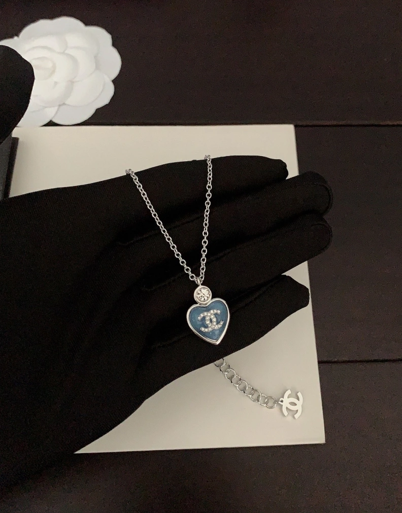 HighQuality Chxnxl Necklaces 286841