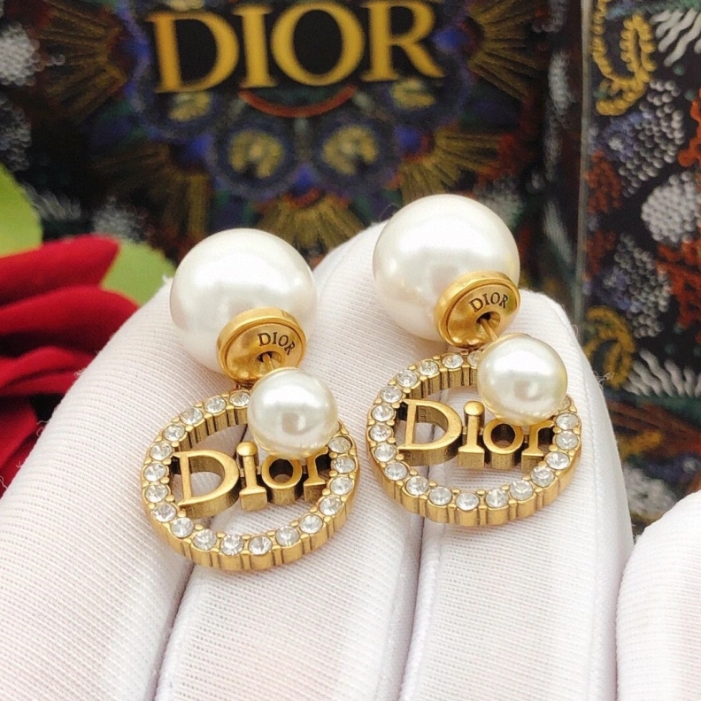 Resilient Christian Dxxr Earrings 293959