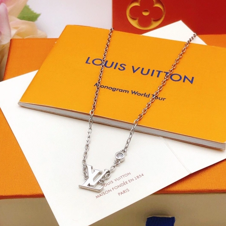 LX Necklaces Affordable 308589