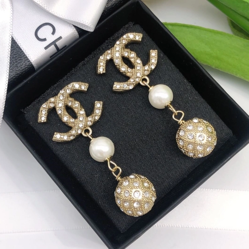 Flexible Chxnxl Earrings 284591
