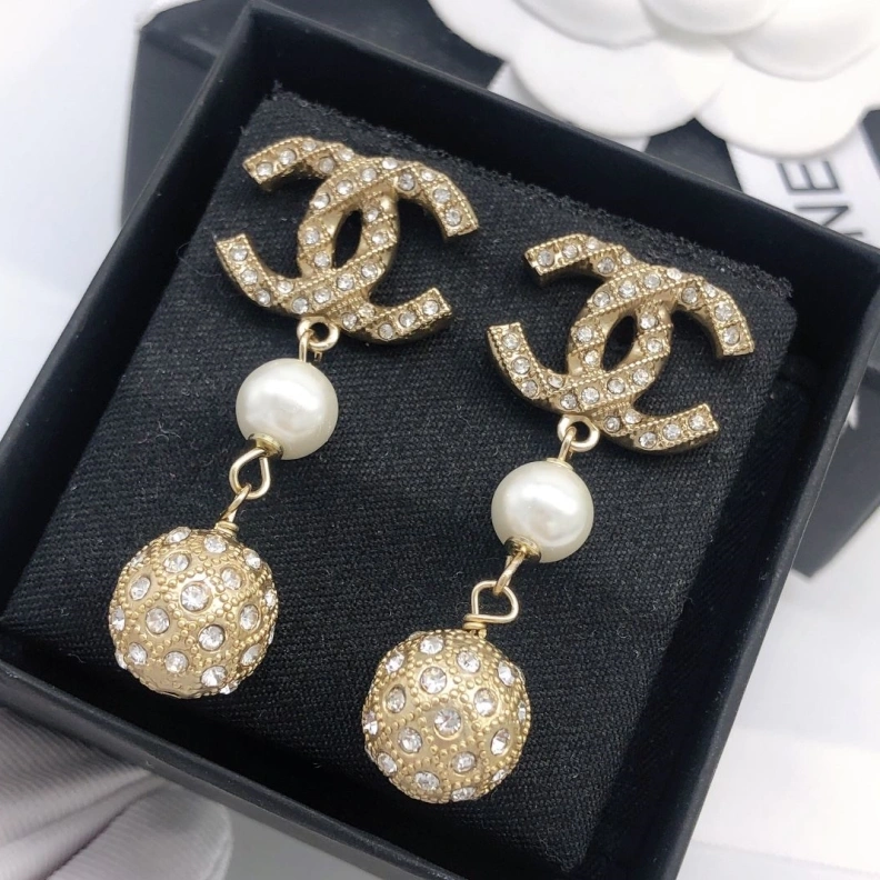 Flexible Chxnxl Earrings 284591