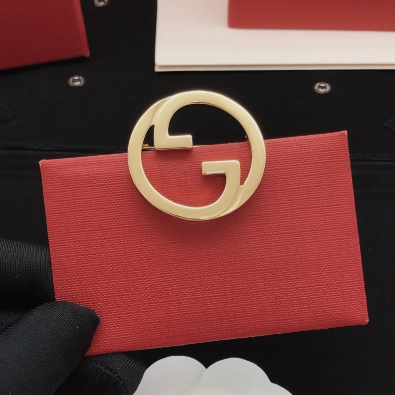 Elegant Gxccx Brooches 302204