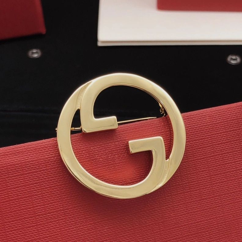 Elegant Gxccx Brooches 302204