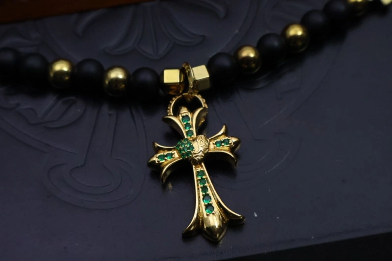 Trendy Chrxmx Hxxrts Necklaces 296230