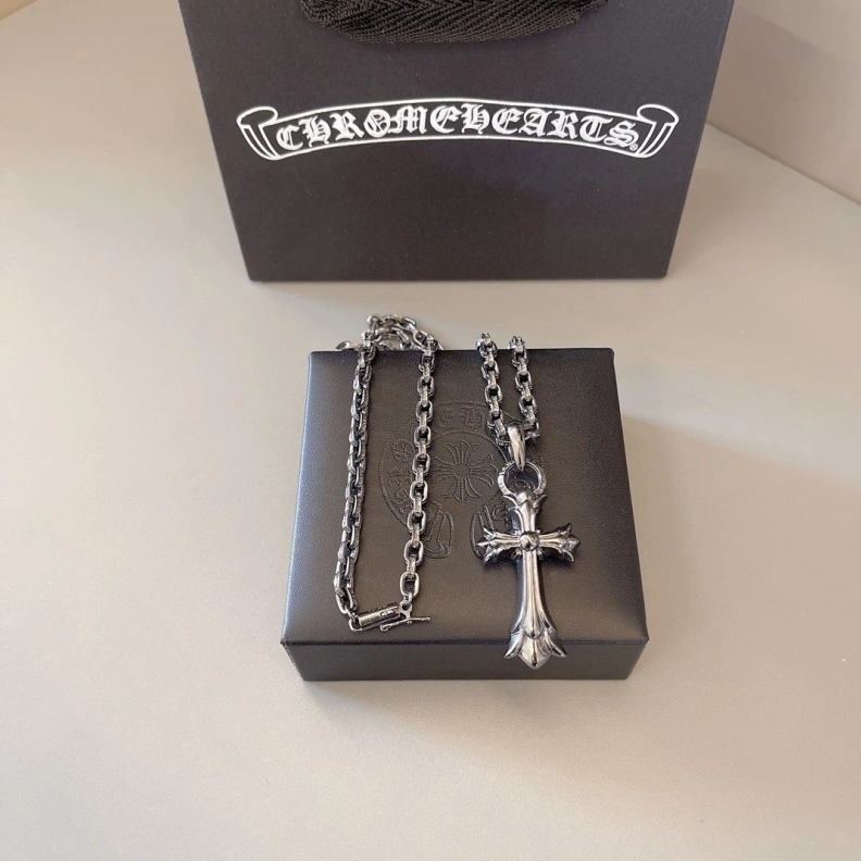 Reliable Chrxmx Hxxrts Necklaces 296231