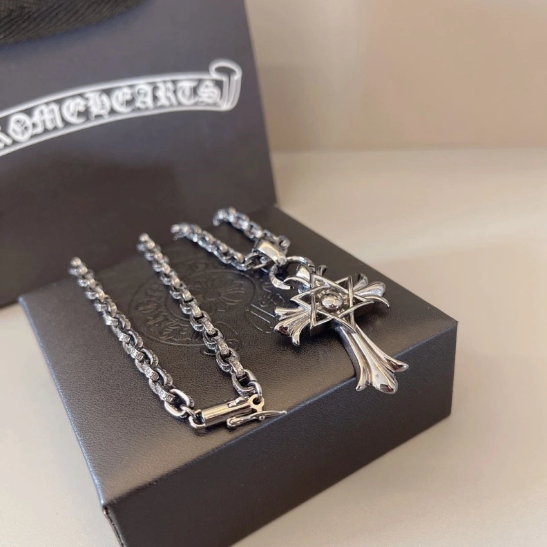 Chrxmx Hxxrts Necklaces Versatile 296236