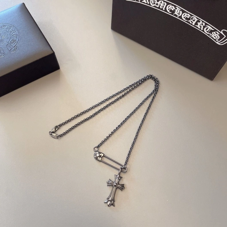 Chrxmx Hxxrts Necklaces Functional 296205