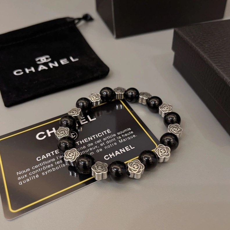 Minimalist Chxnxl Bracelets 284753