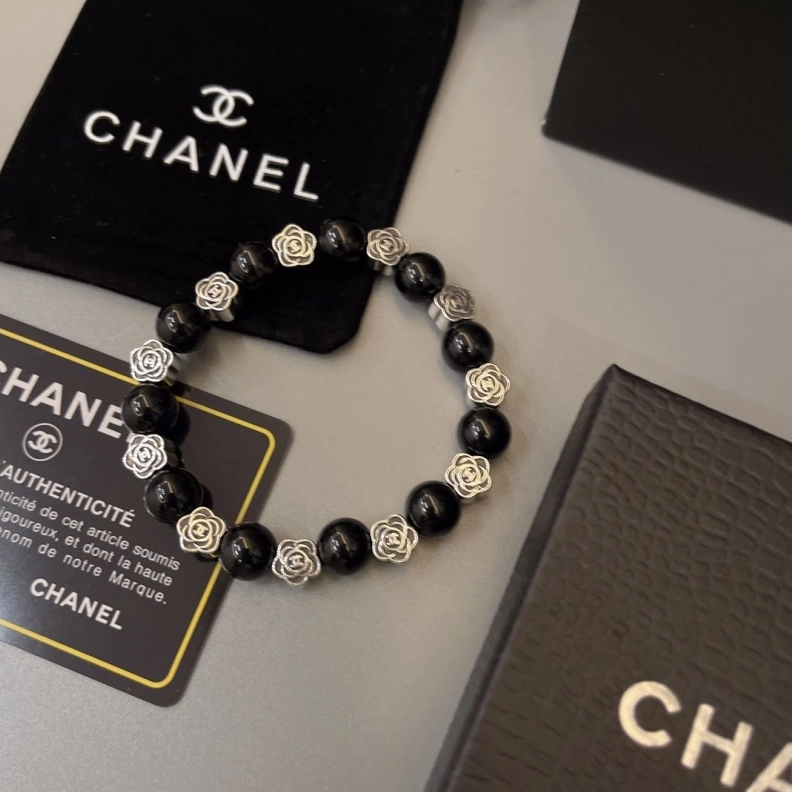 Minimalist Chxnxl Bracelets 284753