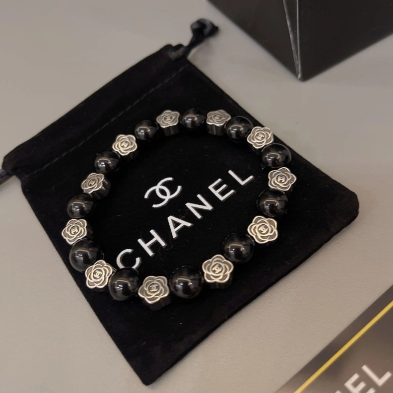 Minimalist Chxnxl Bracelets 284753